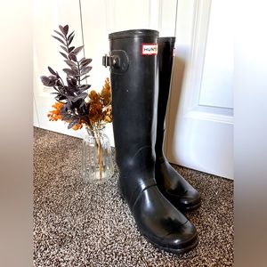 Women’s Hunter Rain Boots ♥️